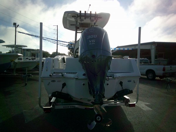 Yamaha 300 2027 Tidewater 232CC for sale in INVERNESS, FL