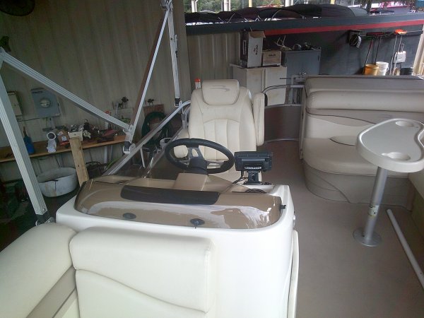 Pre-Owned 2013  powered Bennington Boat for sale 2013 Bennington 20SLX for sale in INVERNESS, FL
